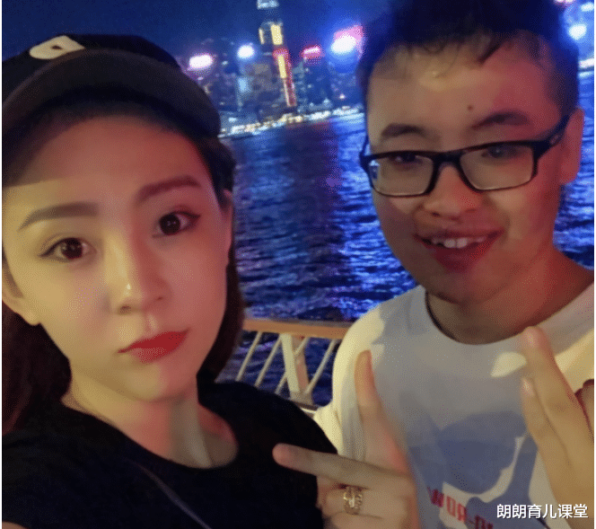 婚恋观|土豪打赏9000万礼物，成功打动主播，网友：你我本无缘，全靠我充钱