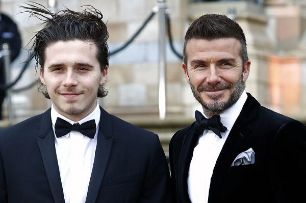 贝克汉姆|圣诞节！贝克汉姆一家成功抢镜，3个儿子败给父亲，女儿有女神范