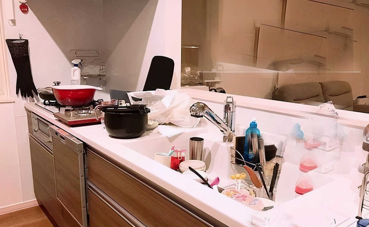 湿巾|日本厨房只有巴掌大，为何不显杂乱？这些“小心机”让人不得不服