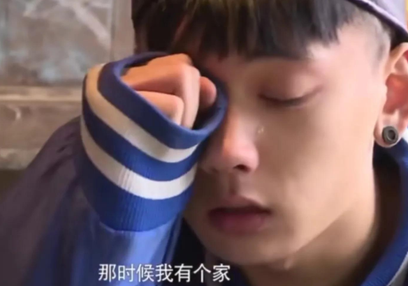 春晚|变形计最美最幸运的农村女孩，被城市单亲妈妈收养，如今很幸福