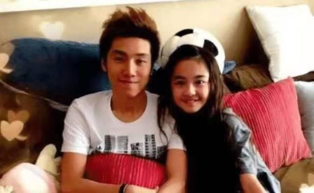 朱军|8岁女孩与21岁男歌手谈恋爱，约定十年结婚，时间到了现状如何了