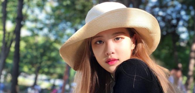 lisa|当红女团收到死亡威胁，演出遭演员不屑，身处娱乐圈食物链最底层