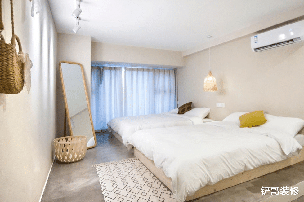 花13完打造“赤贫风”极简民宿,超惊艳!时尚与质感并存