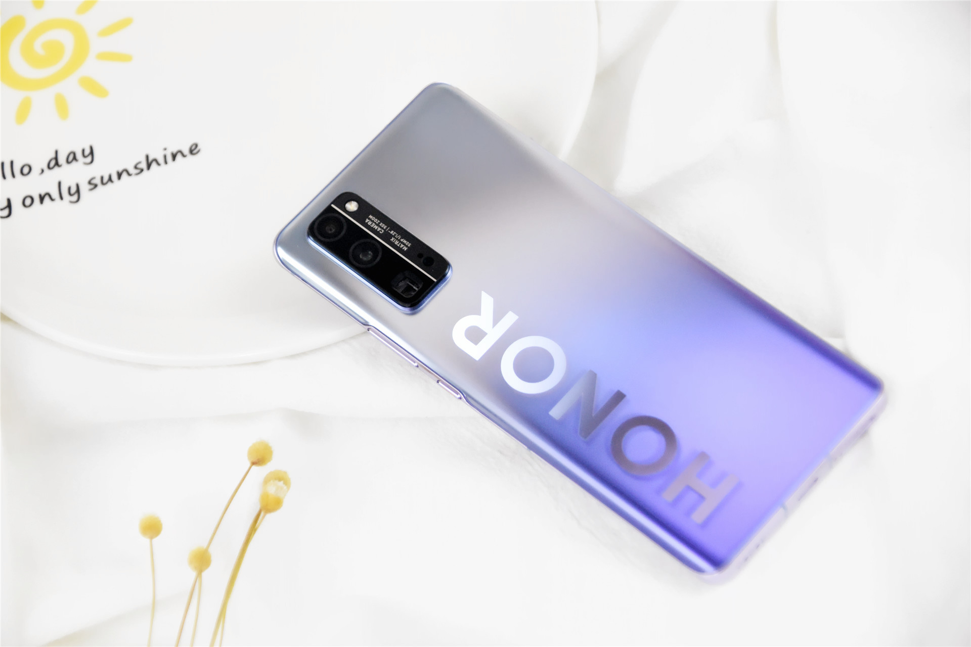 荣耀30pro|荣耀30Pro测评:在设计和影像上再次称王