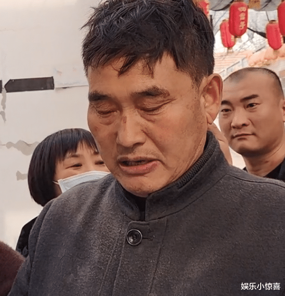 陈亚男|疑似朱小伟向朋友诉苦，称亚男不让自己进屋睡，经常请闺蜜到家住