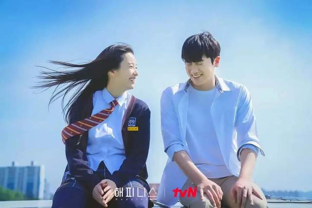 龚俊|姐姐好酷！TVN又出一部新剧，连刷四集好上头