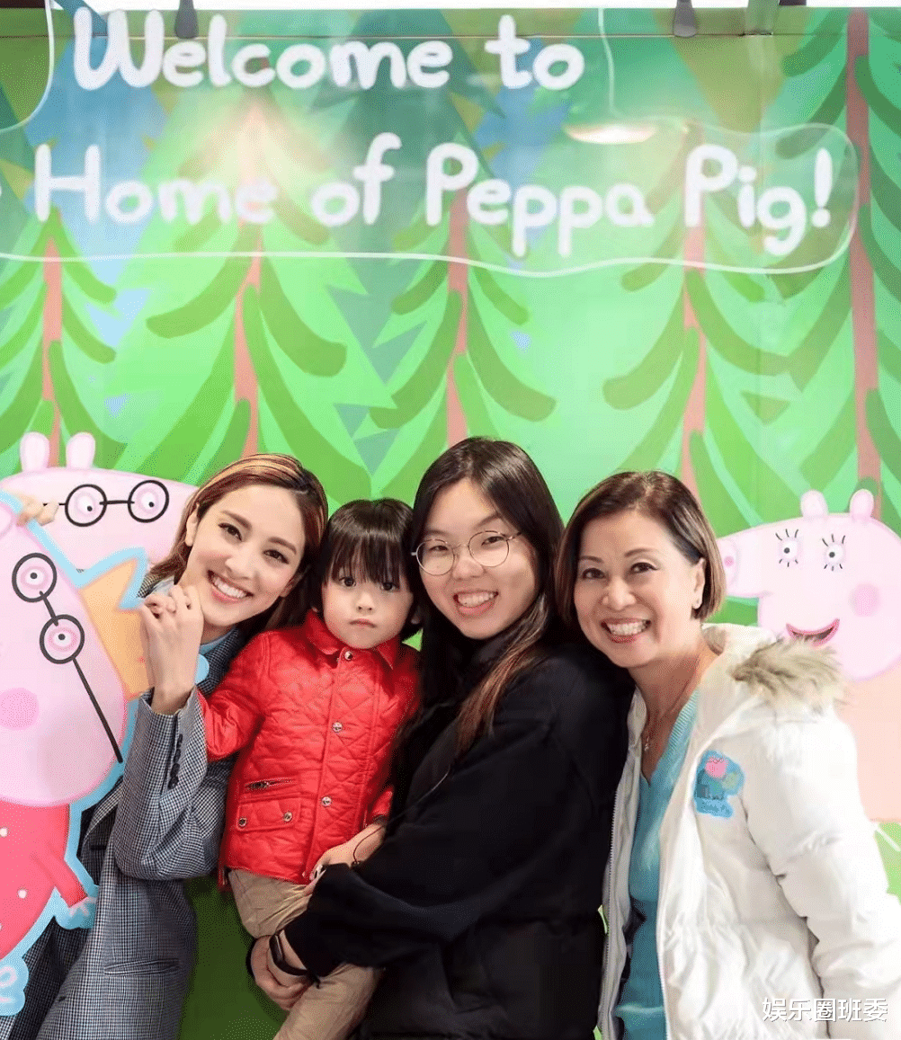 陈凯琳|陈凯琳晒2岁儿子近照，超像迷你版郑嘉颖，睫毛浓密似大眼萌娃