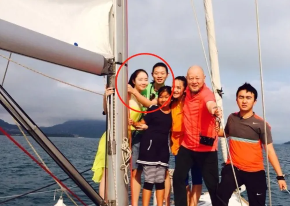 明星素颜|一名粉丝致霍尊的公开信