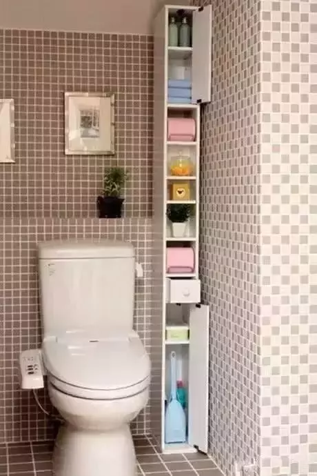 别嫌卫生间小,空间不够用,跟着设计师做在小也不怕!