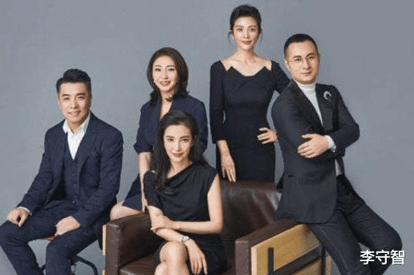 古力娜扎|古力娜扎离开老东家签约新东家，宁做和颂二姐，也不当唐人一姐