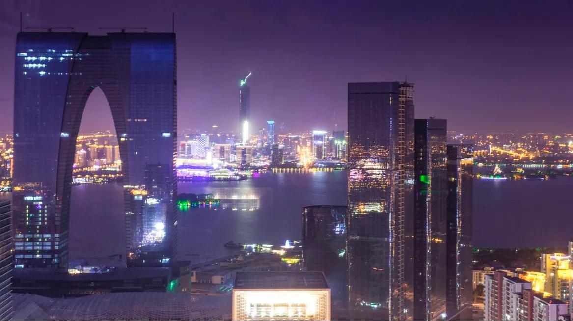 阜阳|我们更向往哪里？城市还是农村？房产哪里更有前途？