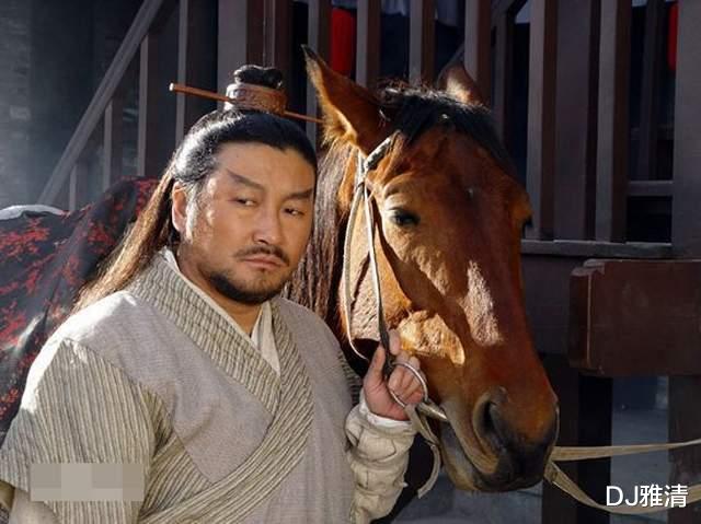 香山叶正红|《香山叶正红》配角出彩，5位老戏骨演技精湛，3位年轻人未来可期
