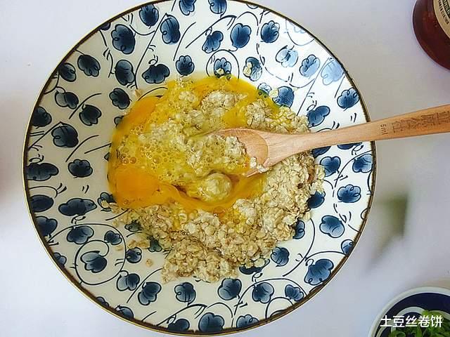 燕麦片|专为瘦身打造的主食，不用面粉，低脂饱腹又营养，10分钟就完成！