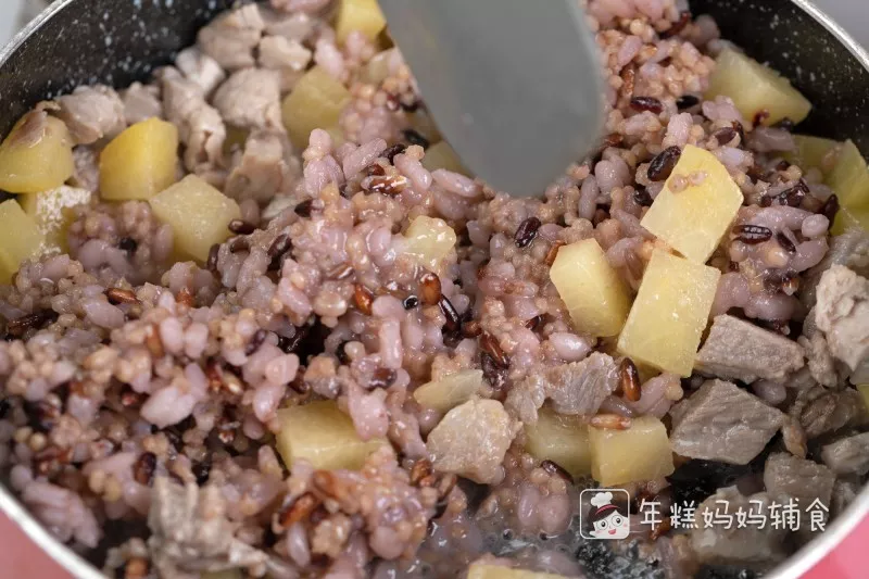 婴幼儿常识|国药育儿知识：满满维生素，宝宝吃了还想要！