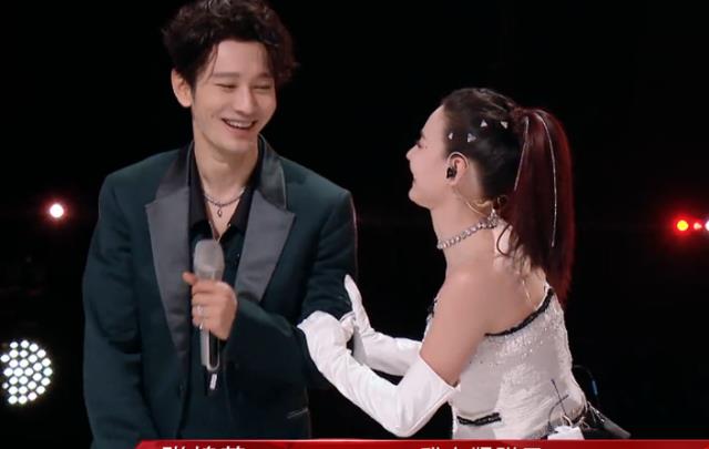 张柏芝|张柏芝“耍大牌”不做个人介绍？得知真实原因，黄晓明一脸无语