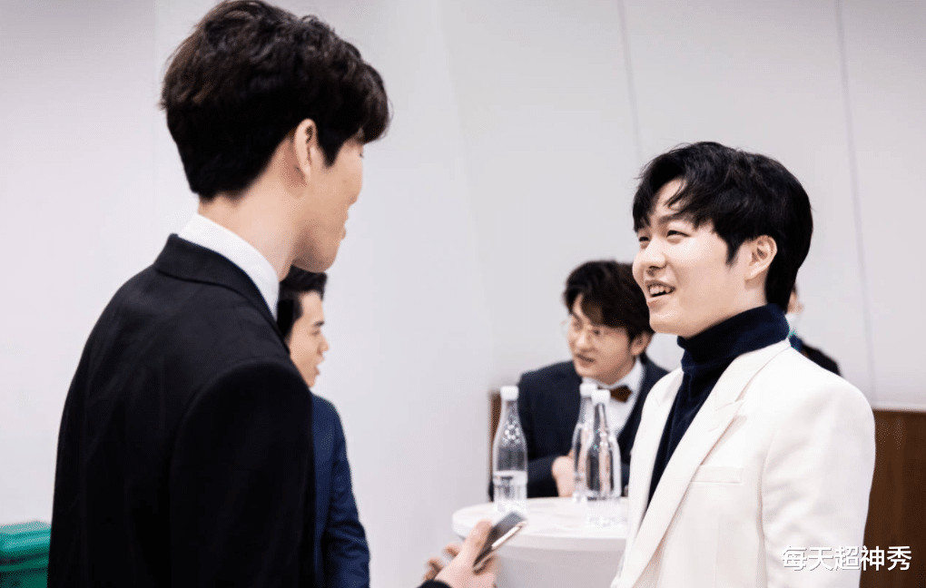 ig|SN半决赛旗开得胜，IG低级失误惹众议，转会期补强方向确定