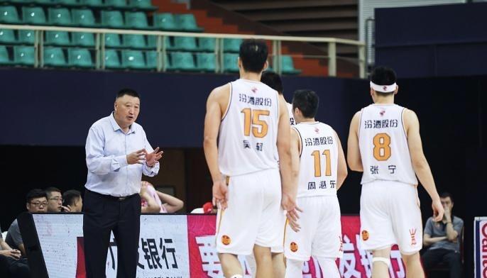 辽宁男篮|2022年第一张罚单公布！辽宁队又失一名好外援，广东队迎来好消息