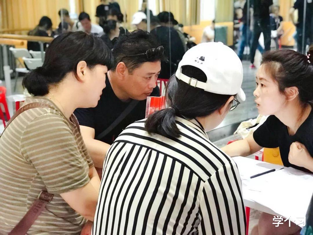 医学|“倒霉”孩子，将口腔医学技术专业，当成口腔医学专业报！