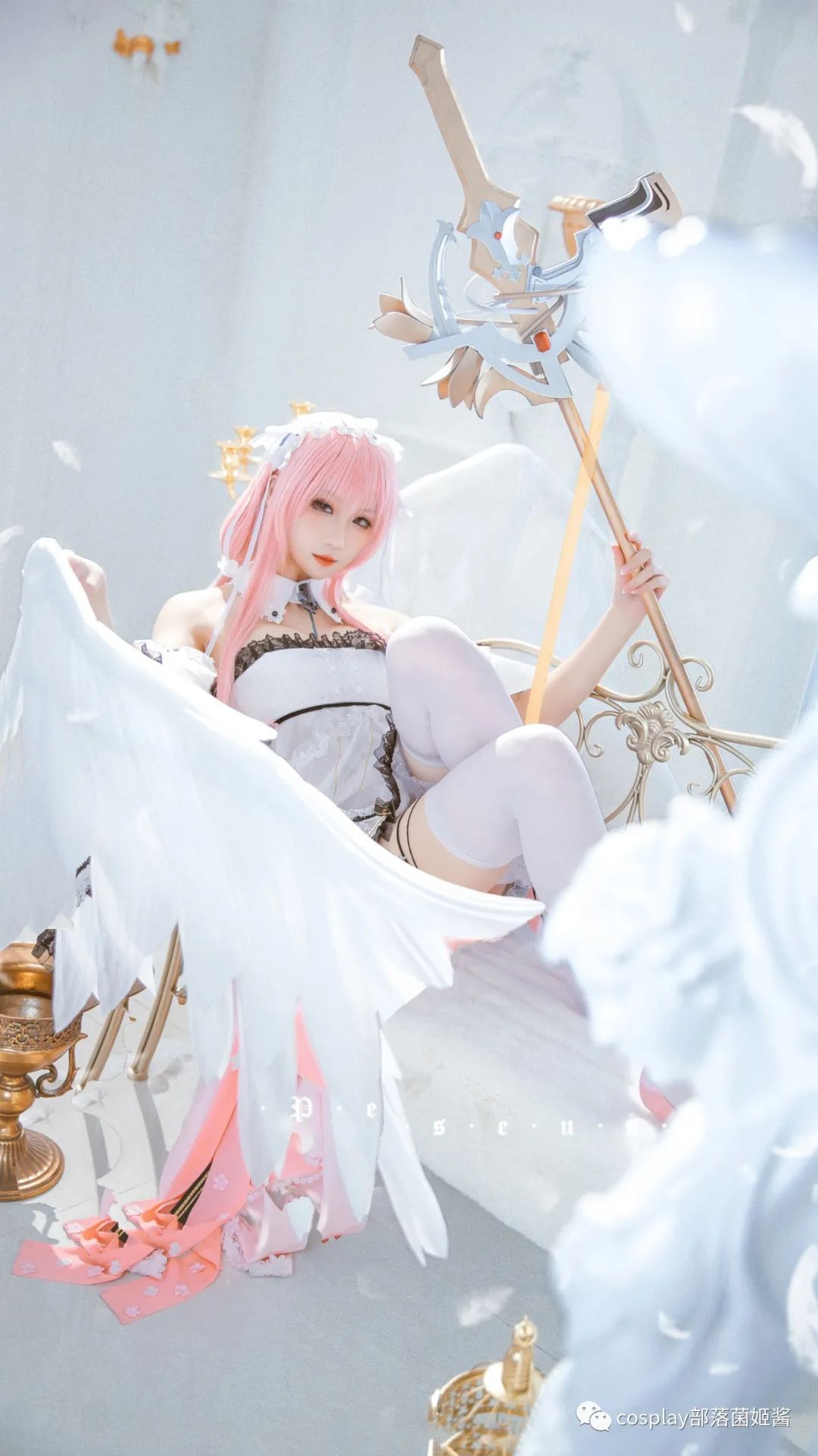 |cos：碧蓝航线纯白英仙座cos正片@瓦斯塔亚小龙虾