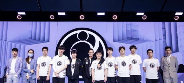 theshy|Theshy宣布退出IG，称明年还会留在LPL，网友：你还是走吧
