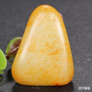 |都说“洒金皮下必出好肉”，但这种“洒金皮”和田玉白送都不要！