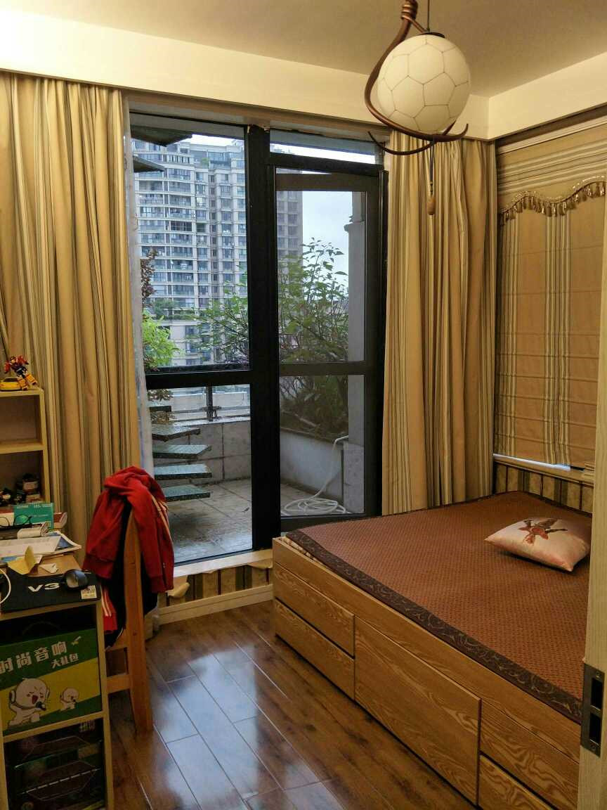 晒晒200w装修的新房,鞋柜估计你都没见过,超喜欢楼顶150平果园