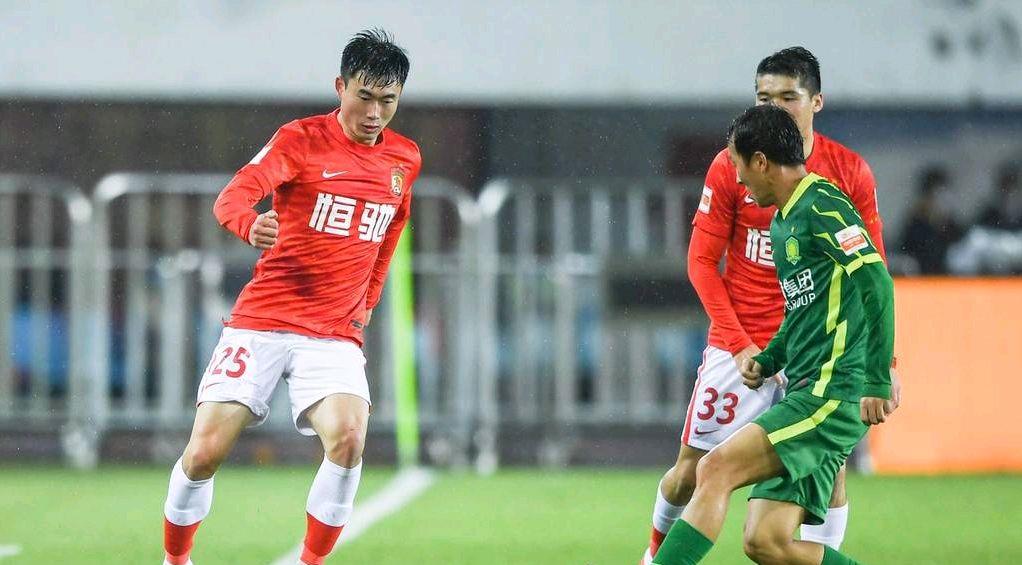 中超|鄧涵文一劍封喉，廣州隊擊敗北京國安，鄭智送出助攻