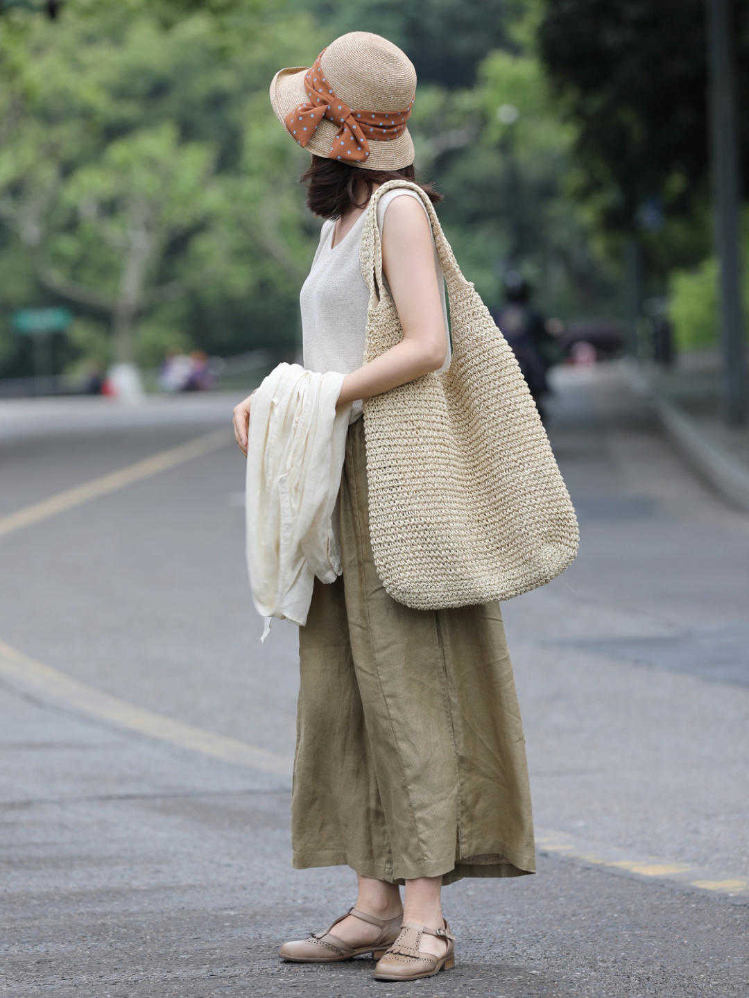 何有强|夏季，过了30、40岁如何穿？与其打扮洋气，还不如穿得干净又舒适