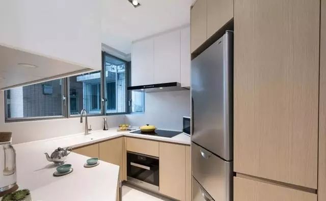 6-10㎡厨房大改造，小空间实现大用途，网友：太人性化了！