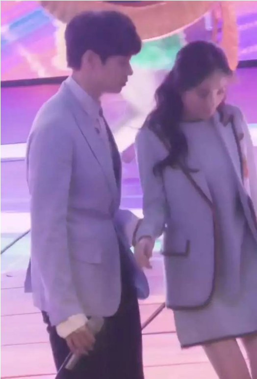 杨幂|杨幂和魏大勋的婚纱照曝光，还有行李箱同款，网曝他们好事将近