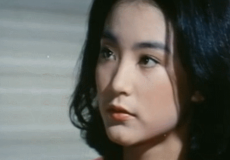 欧美时尚前线|戴安娜颜值有争议：有人觉得她美若天仙，有人觉得她像个男人