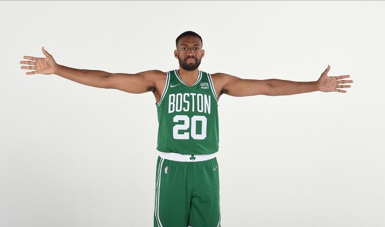 湖人隊|3消息！天才榜眼離隊！曝湖人1換1交易格里芬方案，湖人簽約大賺