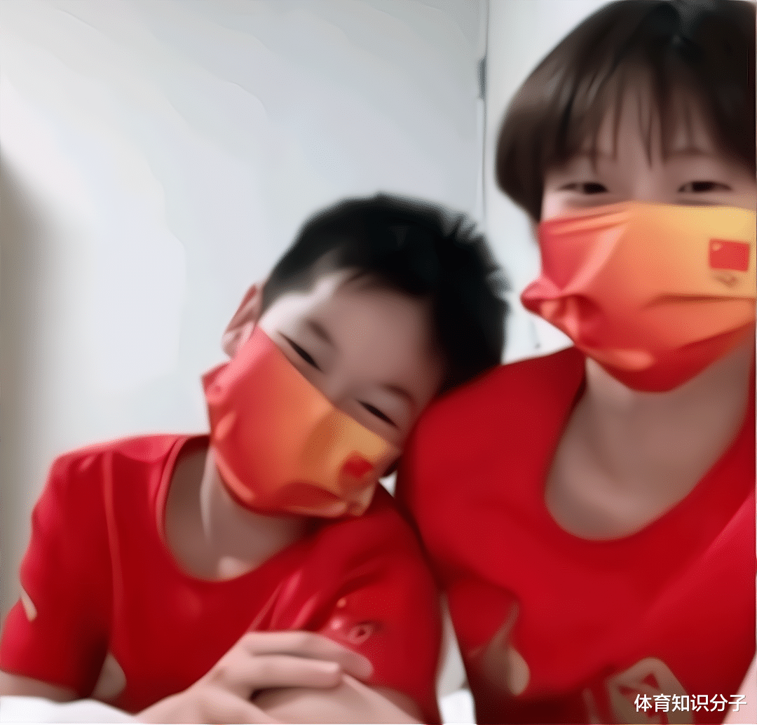 张家齐|张家齐推门闯进来：我就这一包你们一会还我，全红婵：我有我有