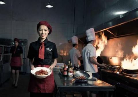 餐饮业|月薪5000没人干？又一行陷入“用工荒”，我们在生活中随处可见