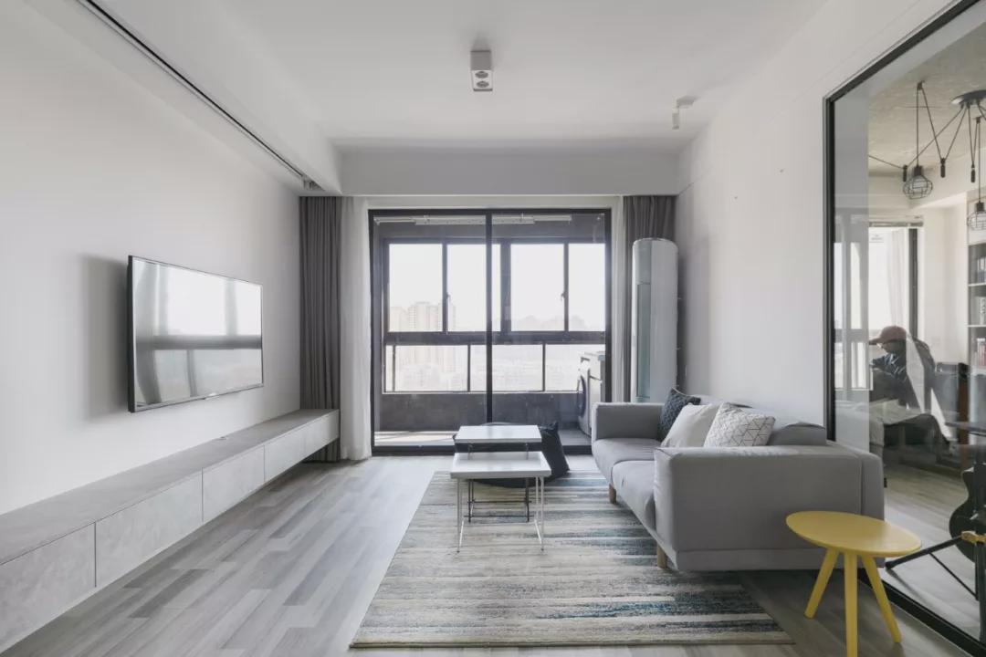 93㎡的小家，三室变两室后，居住品质感得到了大大的提升！