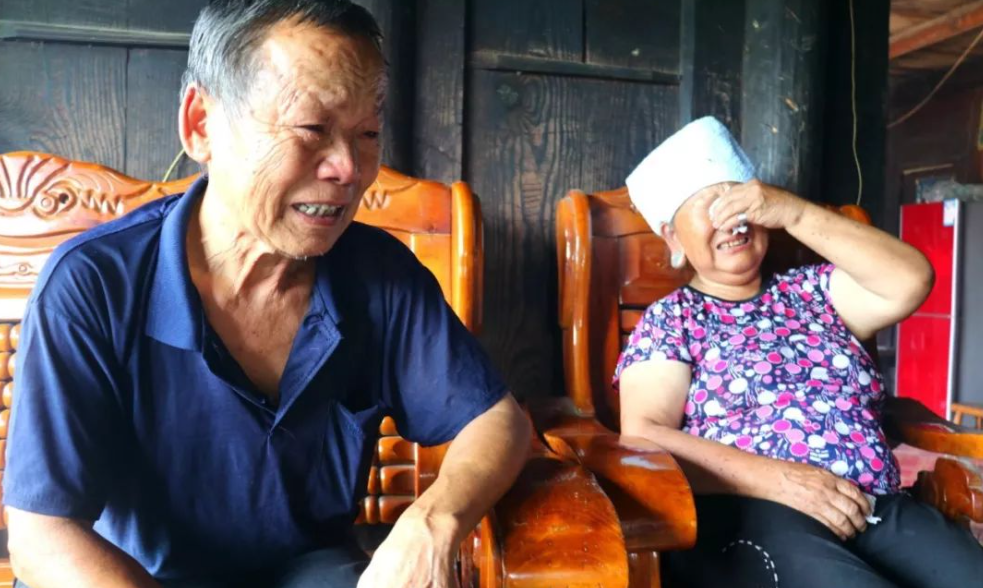 炎九|51岁谢阿姨哭诉：儿子意外离世，一年后儿媳要改嫁，还要带走孙女