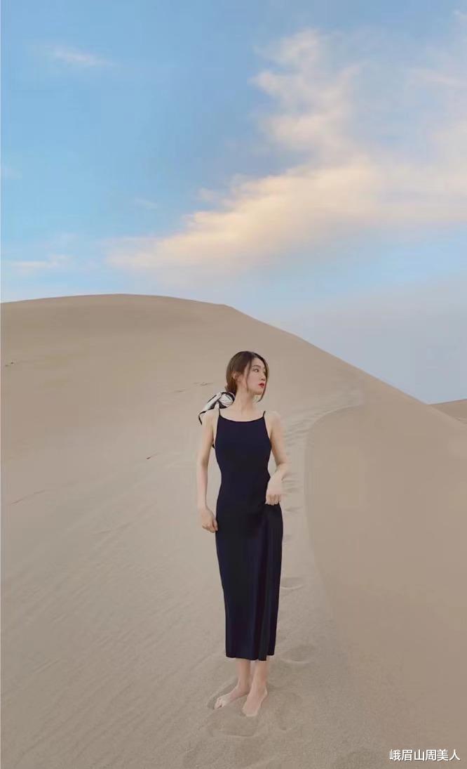 发型|?别再披头散发了！今夏这5款“发型”才够美够清凉，还显脸小