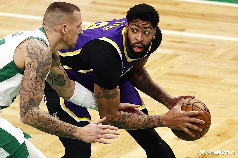 湖人队|让湖人放弃第6名,直接打附加赛的球迷,你们是勇士队的间谍吗?