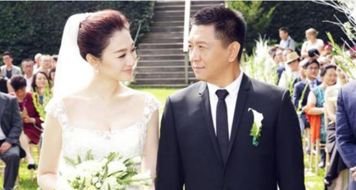 李小冉|你若未嫁我便娶你，本是10年前的一句玩笑话，后来他们真的履行了