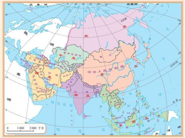  两种应用广泛的世界地图，分别以太平洋和大西洋为中心