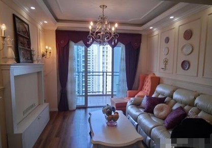 这是我的公主小家，虽然小，但我和老公两人住得还是挺温馨的！