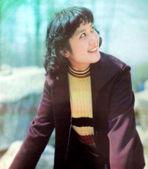 肖雄|她是著名国家一级演员，享“正军级”待遇，离异28年如今还是单身