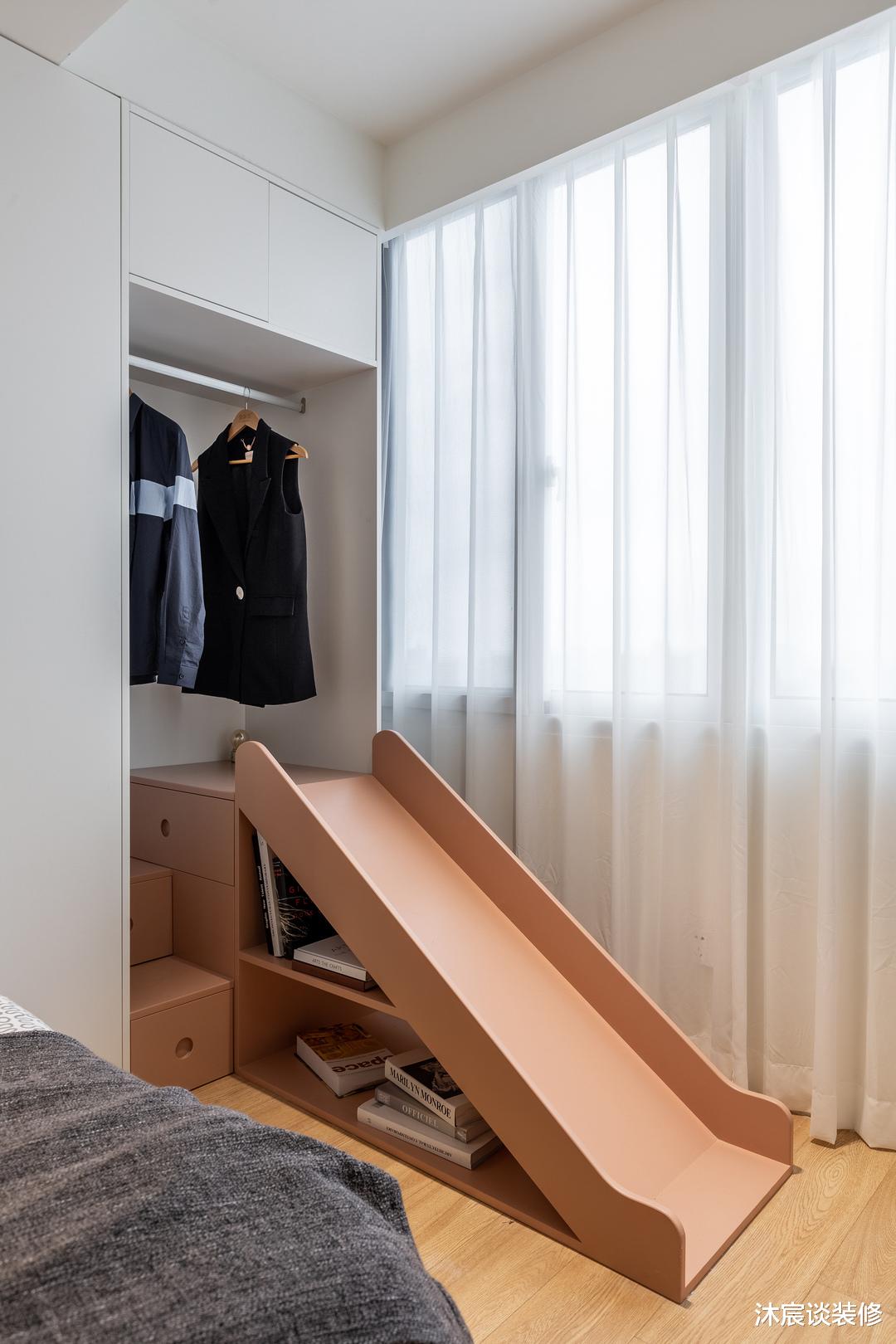 沐宸谈装修 看老破小如何“脱胎换骨”?重装34平小家,有三室有阅读区,惊艳