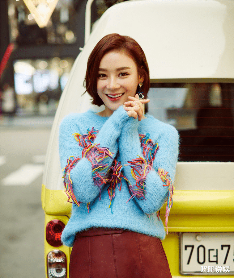 袁姗姗|气质女星袁姗姗温柔阳光优雅白裙身材曼妙好迷人