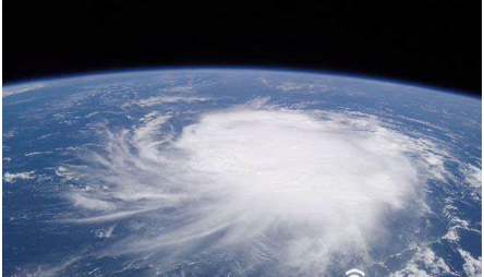 土星 全球四大海底无底洞之谜