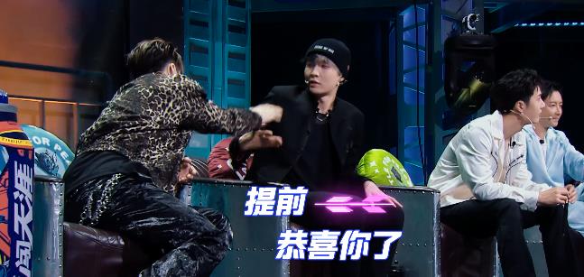 张艺兴|马晓龙国风编舞更胜一筹,王一博点评很到位,张艺兴自嘲被打脸