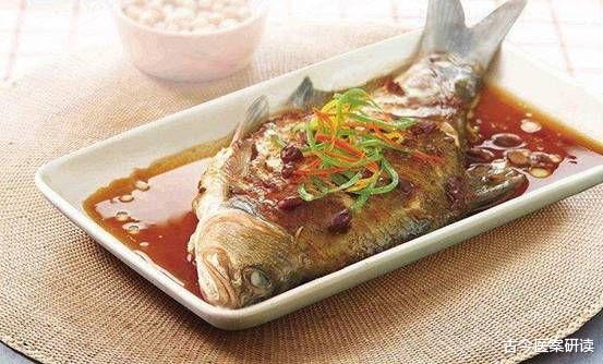 骨折|50岁过后,骨头会变松?多吃这4种“养骨”食物,远离骨质疏松,防骨折