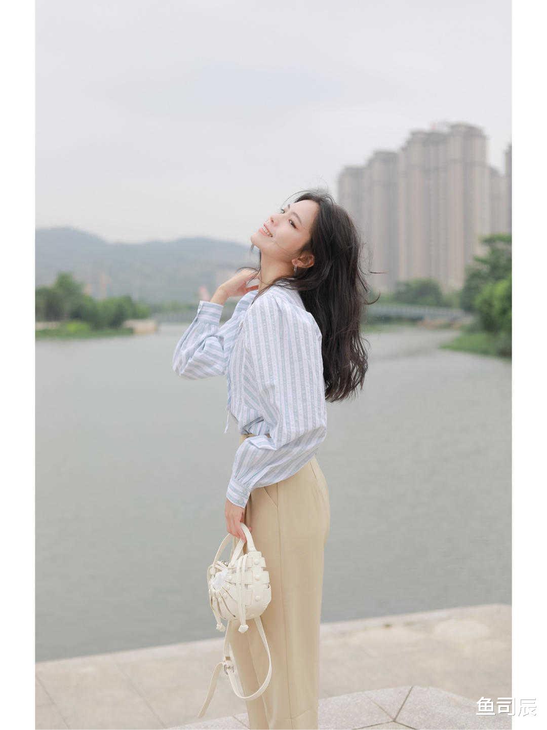 鱼司辰|穿衬衫的季节，怎么穿才能更干练又洋气？搭配格子长裤特别显气质