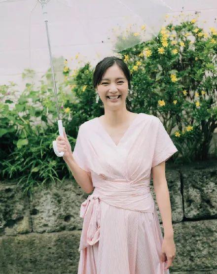 写真|日本女星新川优子写真超美！雪肤玉貌太性感俏丽