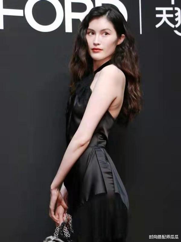 发型|?50岁左右的女人，过年别再烫“大妈卷”！试试这3款发型，特好看